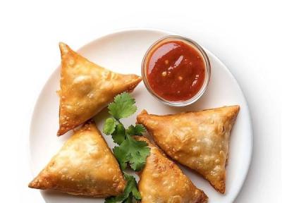 طرز تهیه سمبوسه پیتزایی طرز تهیه سمبوسه پیتزایی